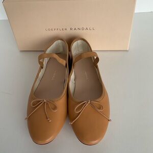 Loeffler Randall Leonie NWOT